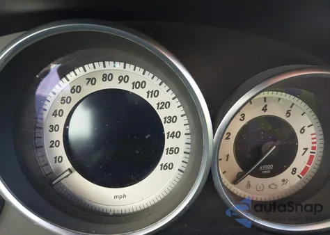 2015 Mercedes-Benz E 350 from USA, damaged, VIN WDDHF5KB3FB136011